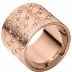 MICHAEL KORS Heritage Monogram Pave Crystal Rose Gold Tone Barrel Ring 7 NWT